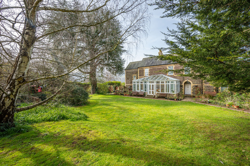 Garden and Side Elevation- click for photo gallery